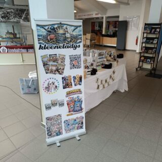 Wir sind da, kann losgehen 😃

#kleeneladys #floorballfinal4 #floorballbücher #floorball