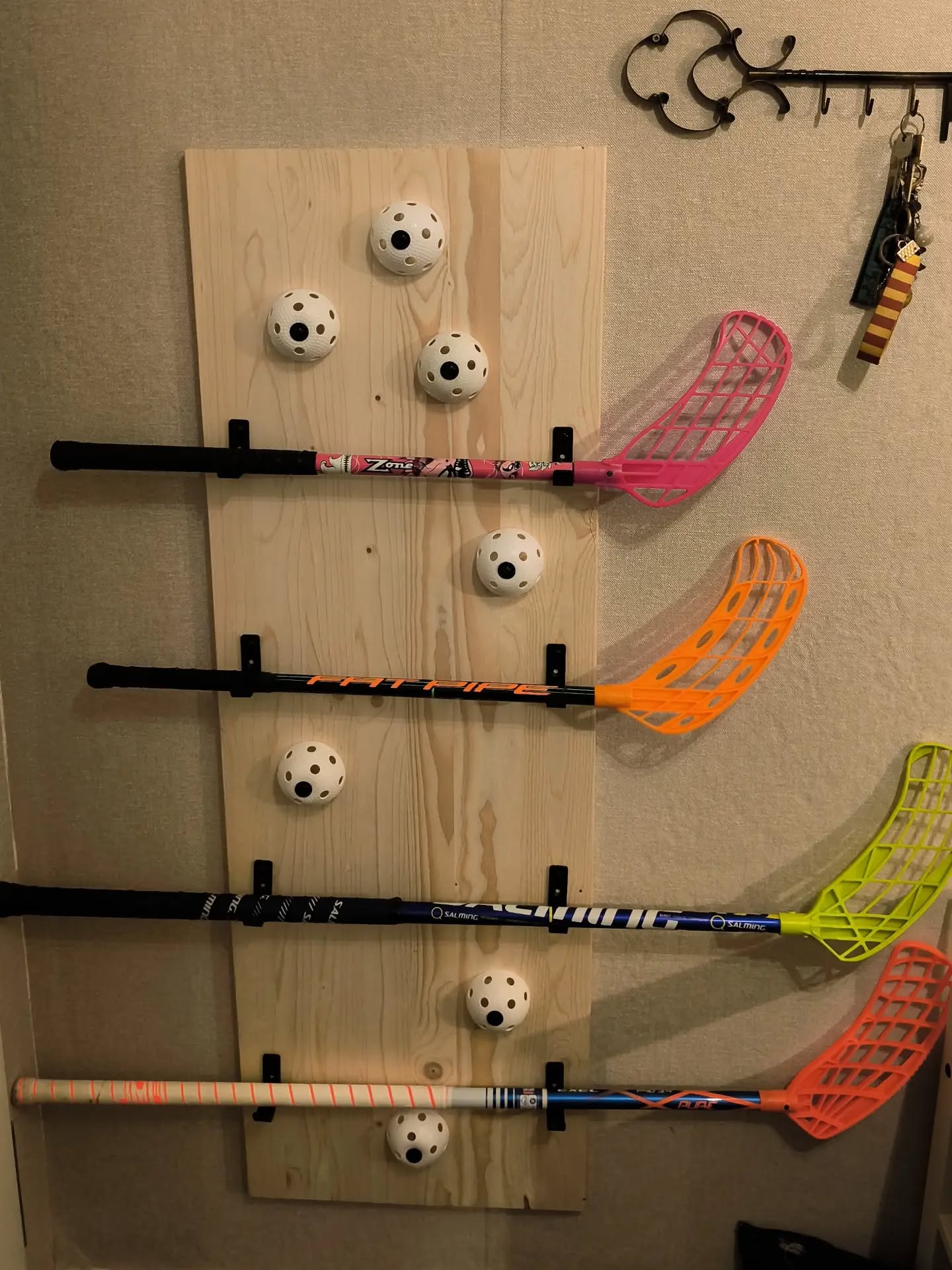 Der Floorballflur nimmt Gestalt an.... 

#kleeneladys #floorballliebe #floorball #floorballmemories